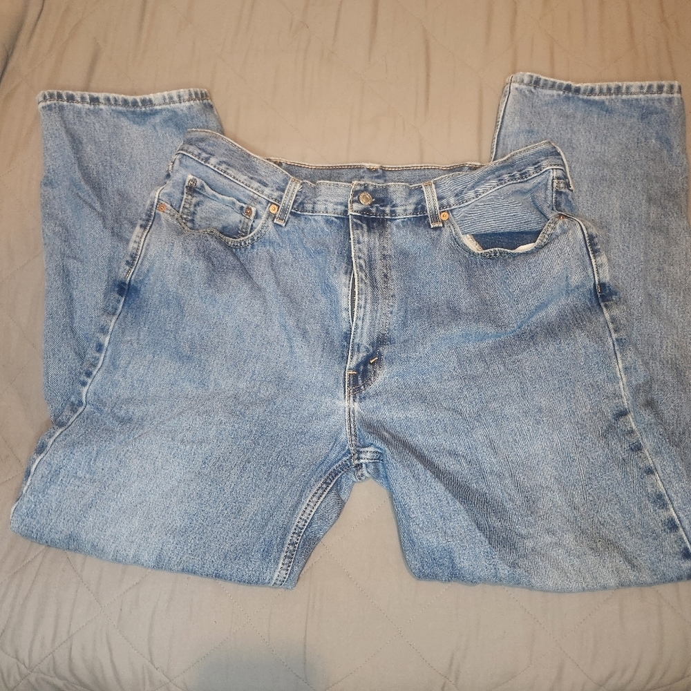 Levi 550 Jeans Mens 40x32 Medium Wash 5 Pocket‎ Red Tab Relaxed Fit Straight Leg